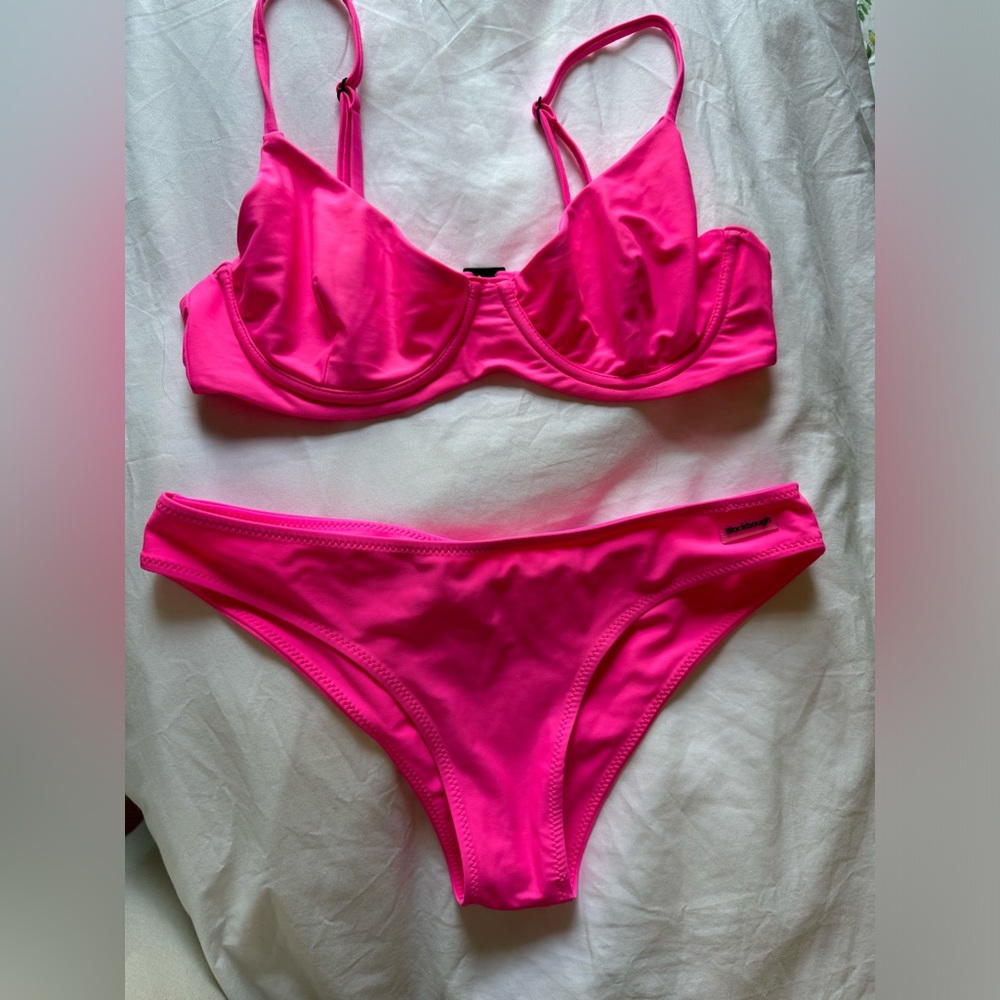 Blackbough bikini top
